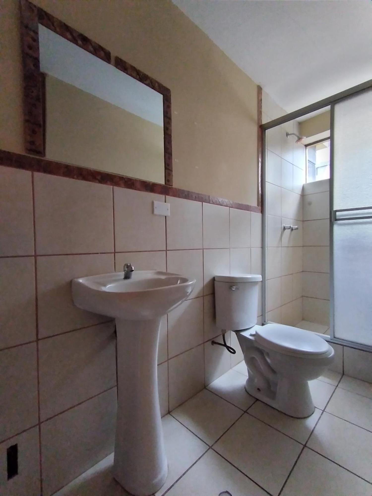 אורובמבה Chaska Valle Inn מראה חיצוני תמונה