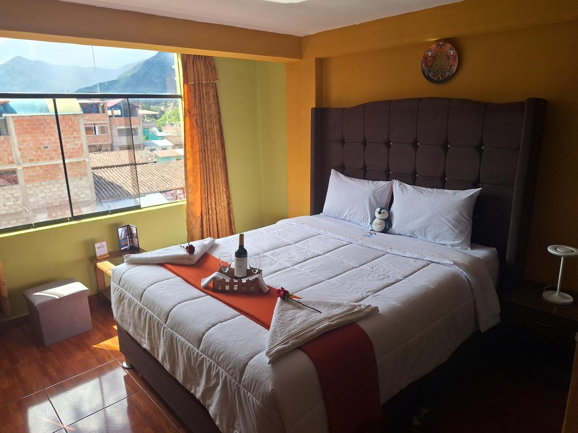 אורובמבה Chaska Valle Inn מראה חיצוני תמונה