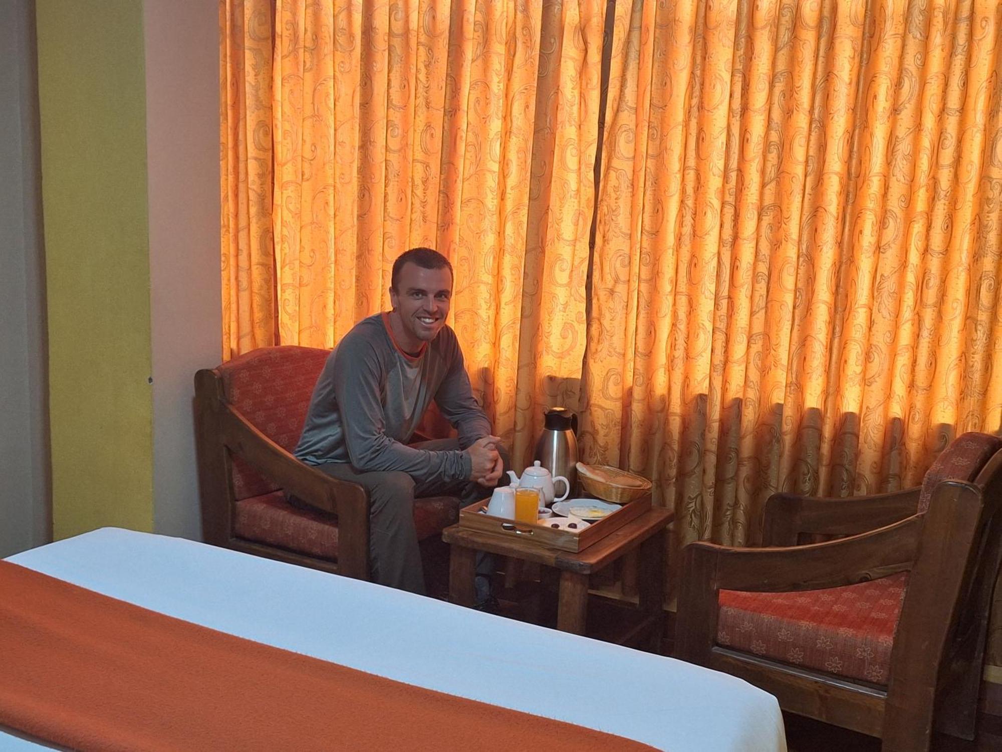 אורובמבה Chaska Valle Inn מראה חיצוני תמונה