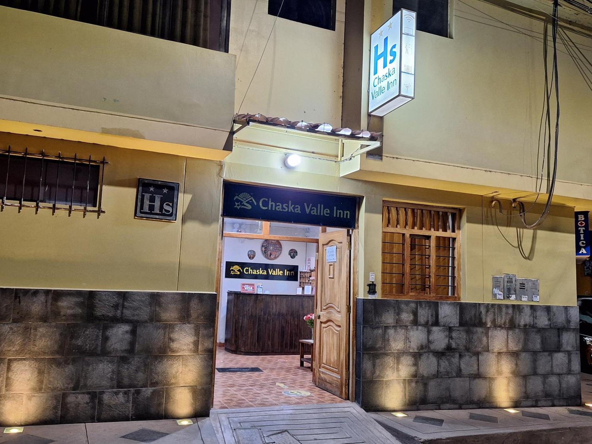 אורובמבה Chaska Valle Inn מראה חיצוני תמונה